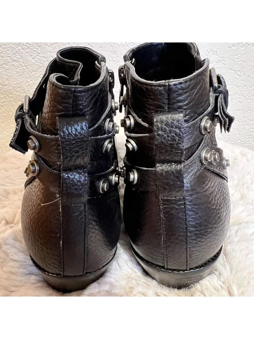 Halogen studded black leather ankle boots bootie 8